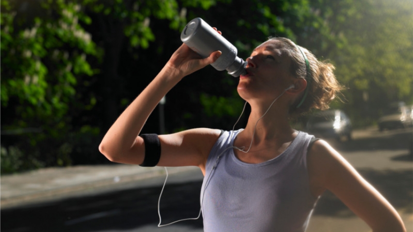 ¿Por qué nos tenemos que hidratar después de hacer deporte?