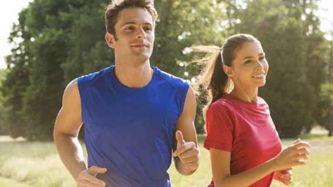 Los beneficios de salir a correr en pareja