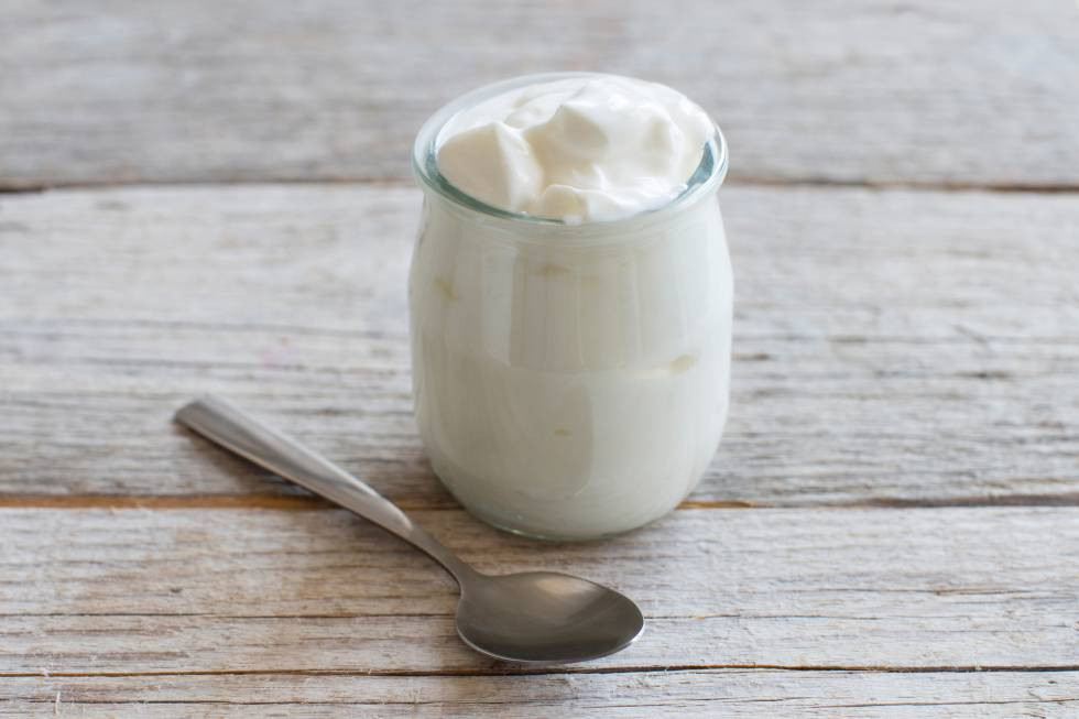 Zure jogurtean ezkutatzen den azukrea